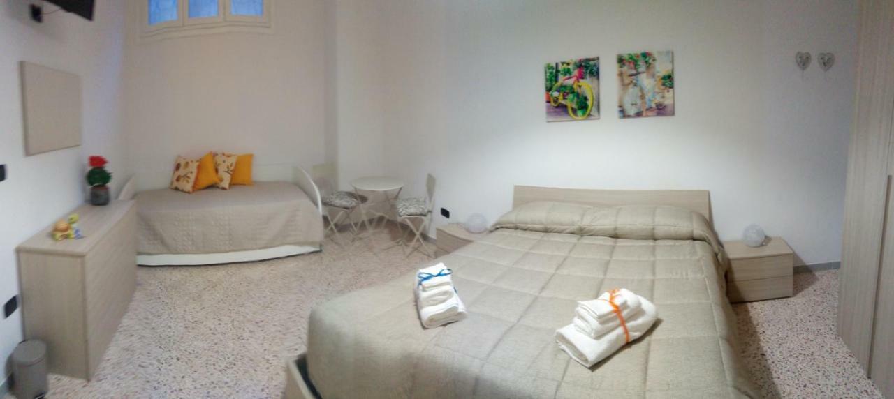 B&B Malaga Salerno Exteriér fotografie