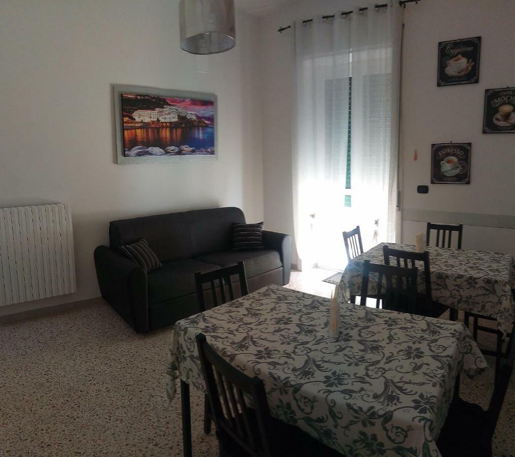 B&B Malaga Salerno Exteriér fotografie
