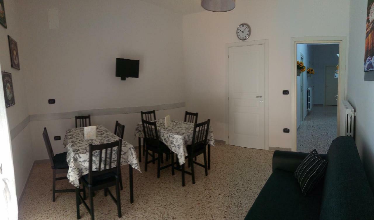 B&B Malaga Salerno Exteriér fotografie